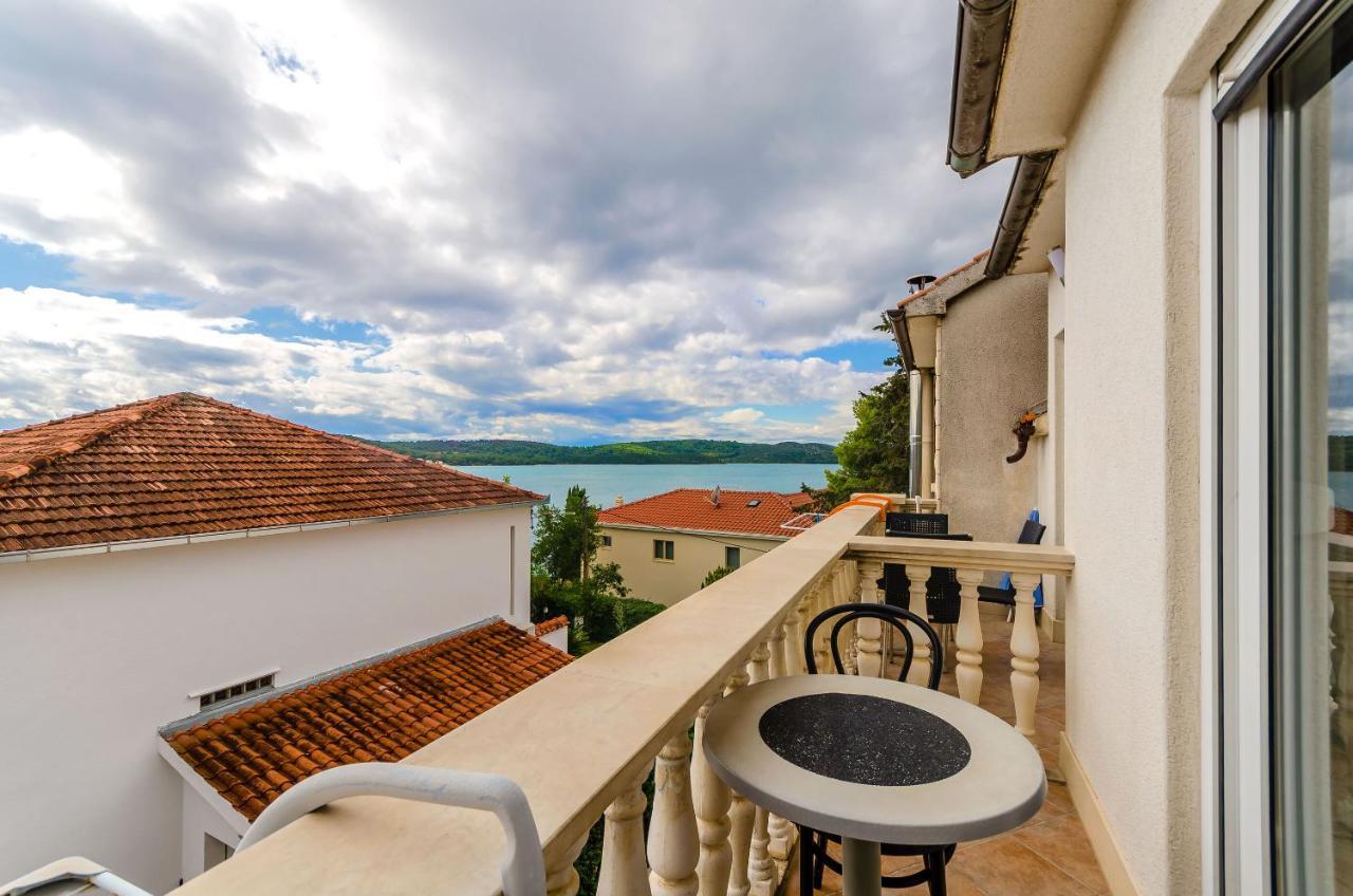 Apartments Marina Trogir Exterior foto